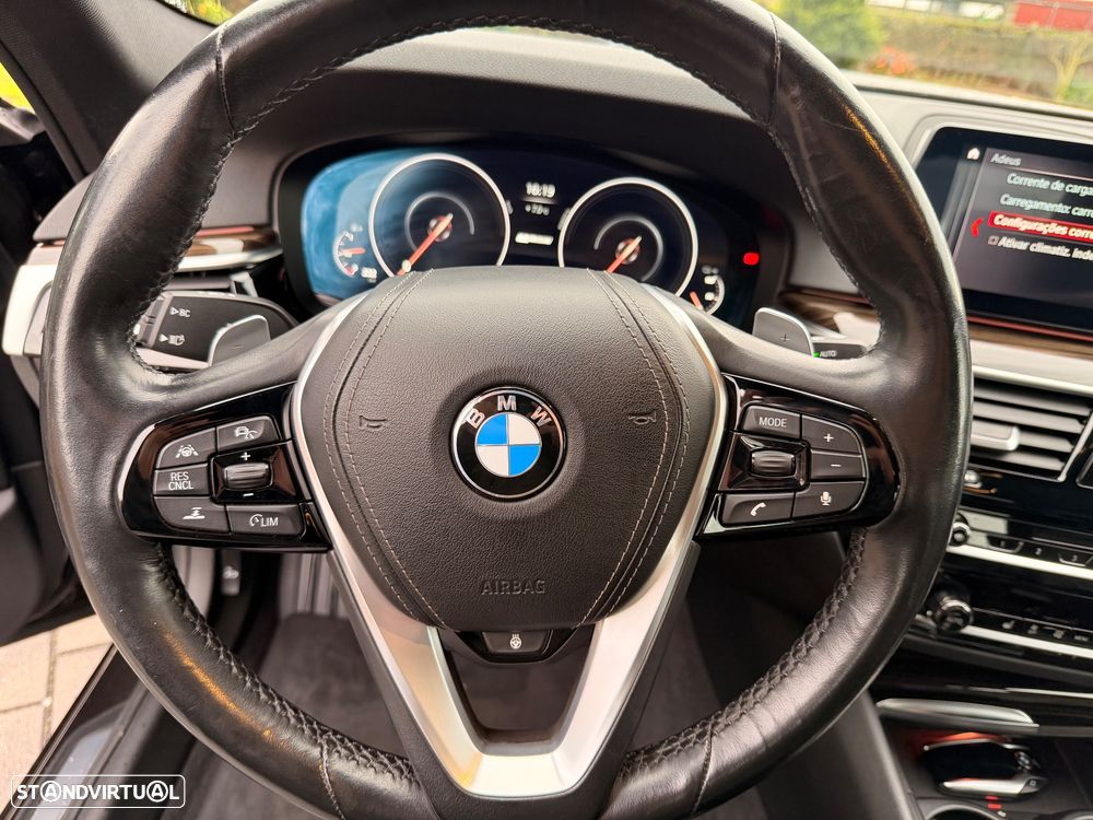 BMW 530 e iPerformance Line Sport - 9