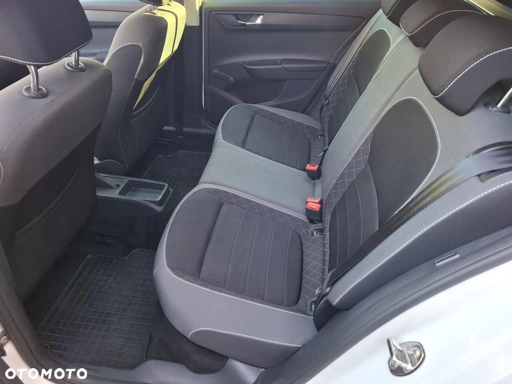 Skoda Fabia 1.0 TSI Ambition - 24