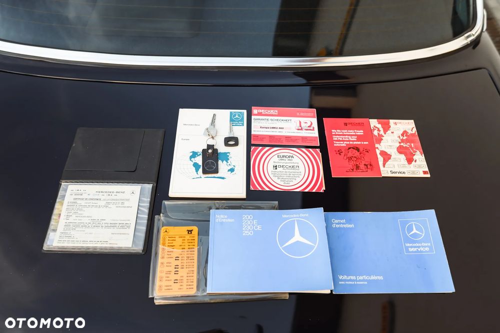 Mercedes-Benz W123 - 39