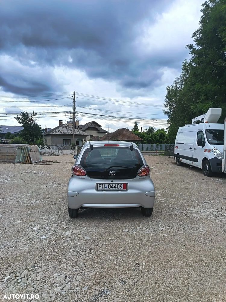 Toyota Aygo Cool&Go - 13