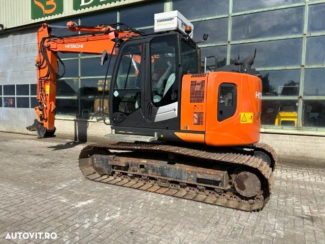 Hitachi ZX135US-6 - 5