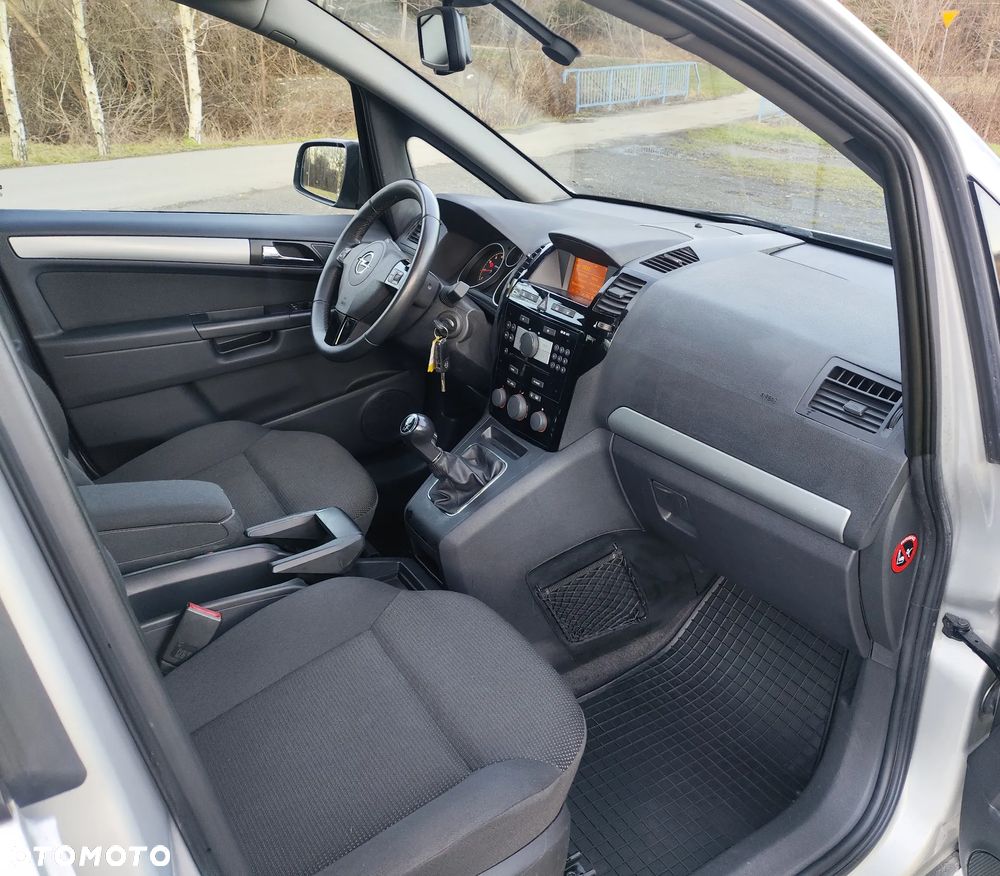 Opel Zafira 1.8 Selection 110 Jahre - 21