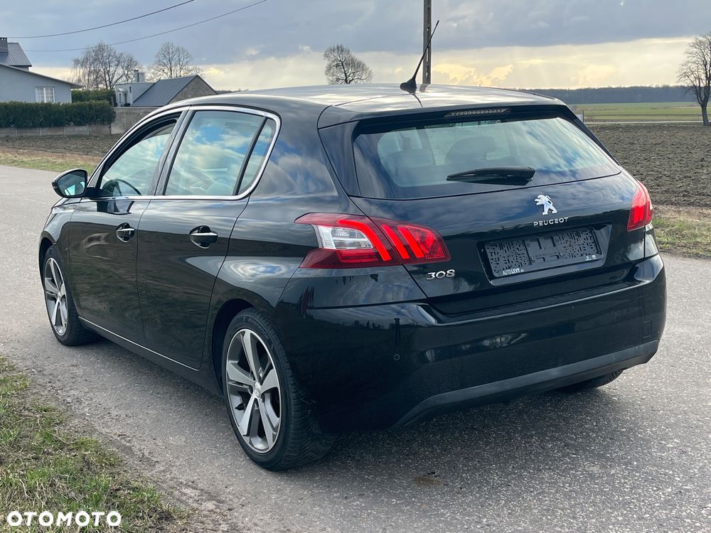 Peugeot 308 1.6 Premium - 4