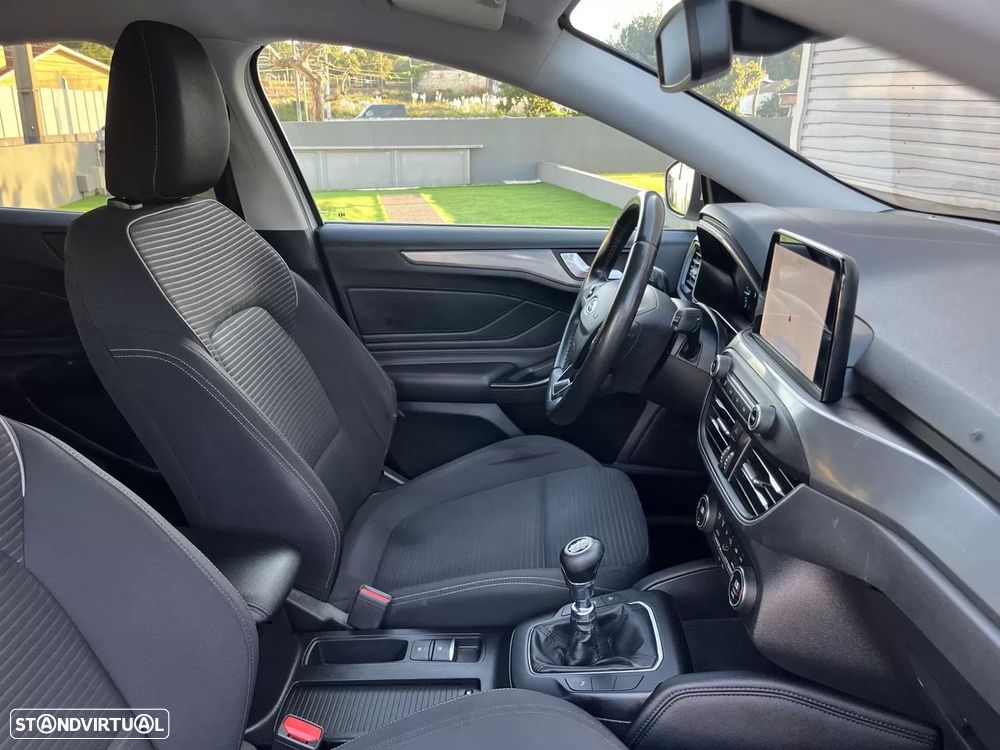 Ford Focus SW 1.5 EcoBlue S&S TITANIUM DESIGN - 47
