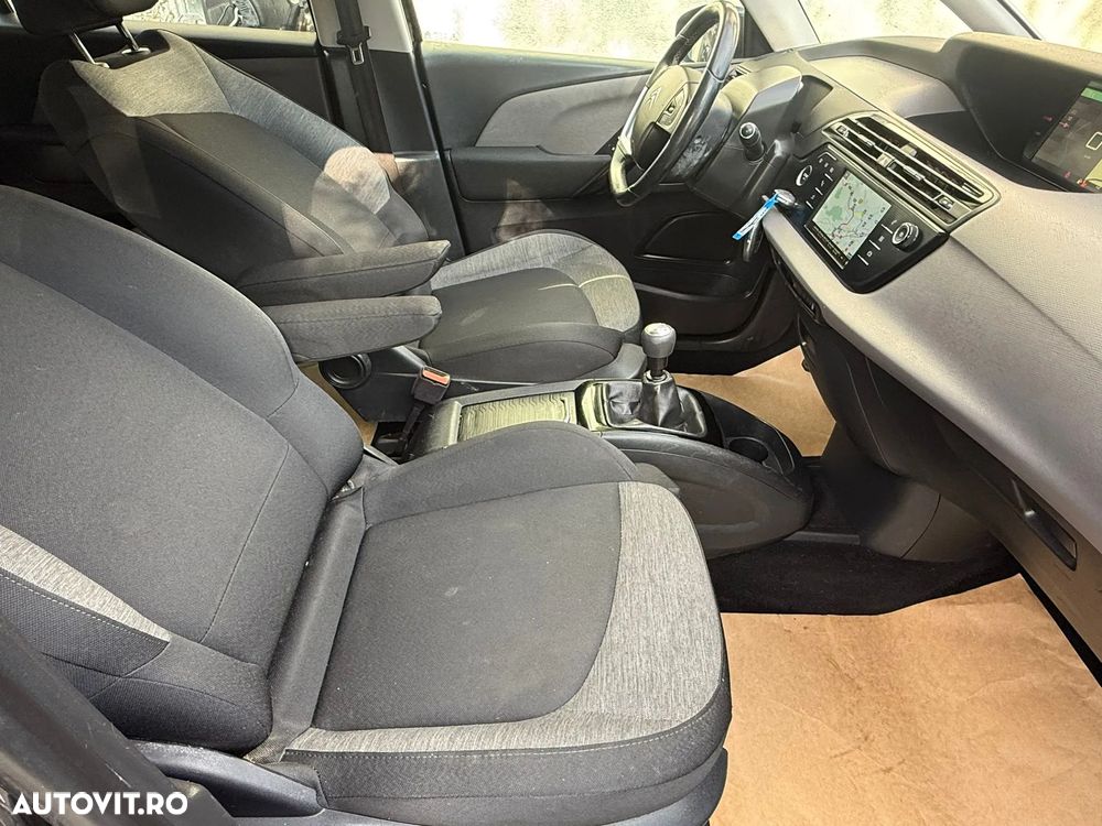 Citroën C4 Picasso - 6
