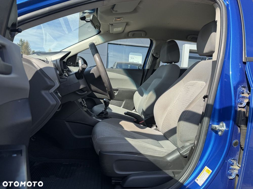 Chevrolet Aveo 1.2 16V Base - 17