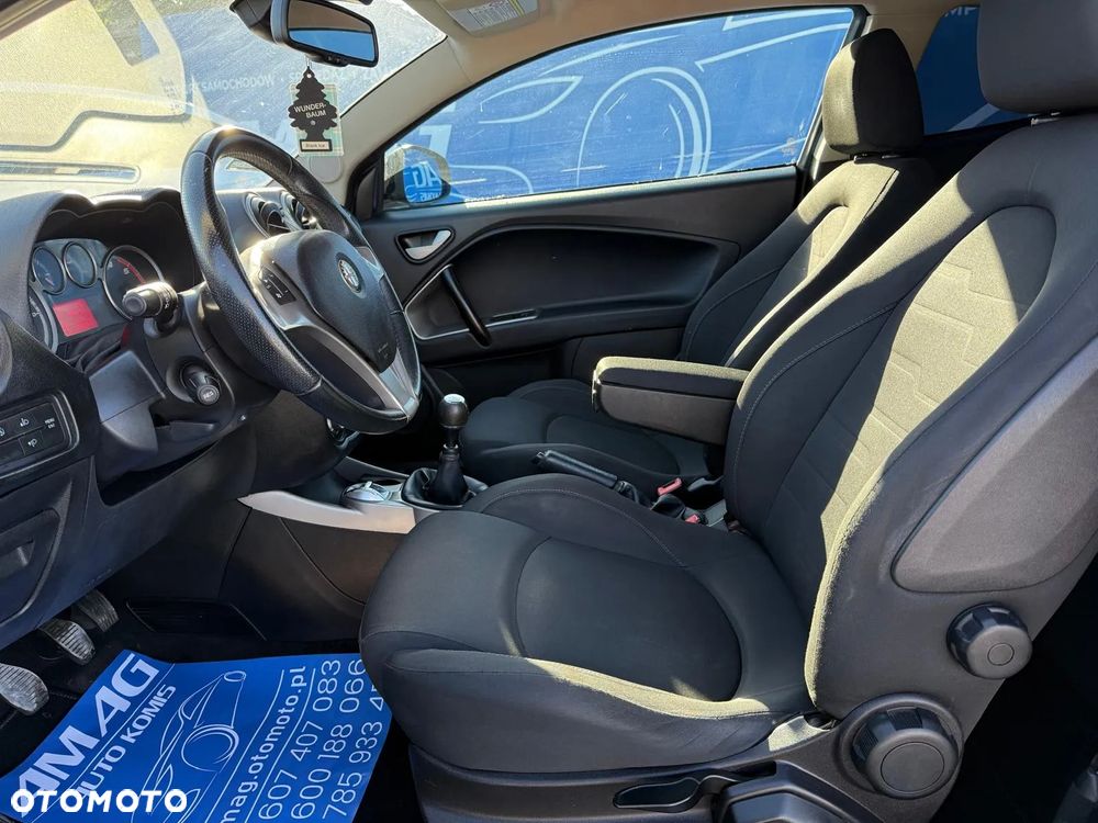 Alfa Romeo Mito 1.3 JTDM - 13