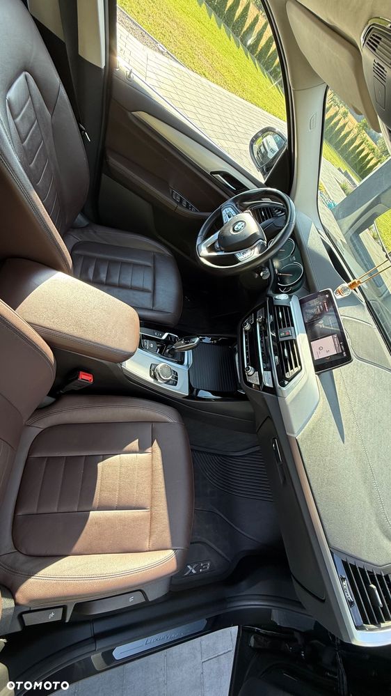 BMW X3 xDrive30d Luxury Line sport - 7
