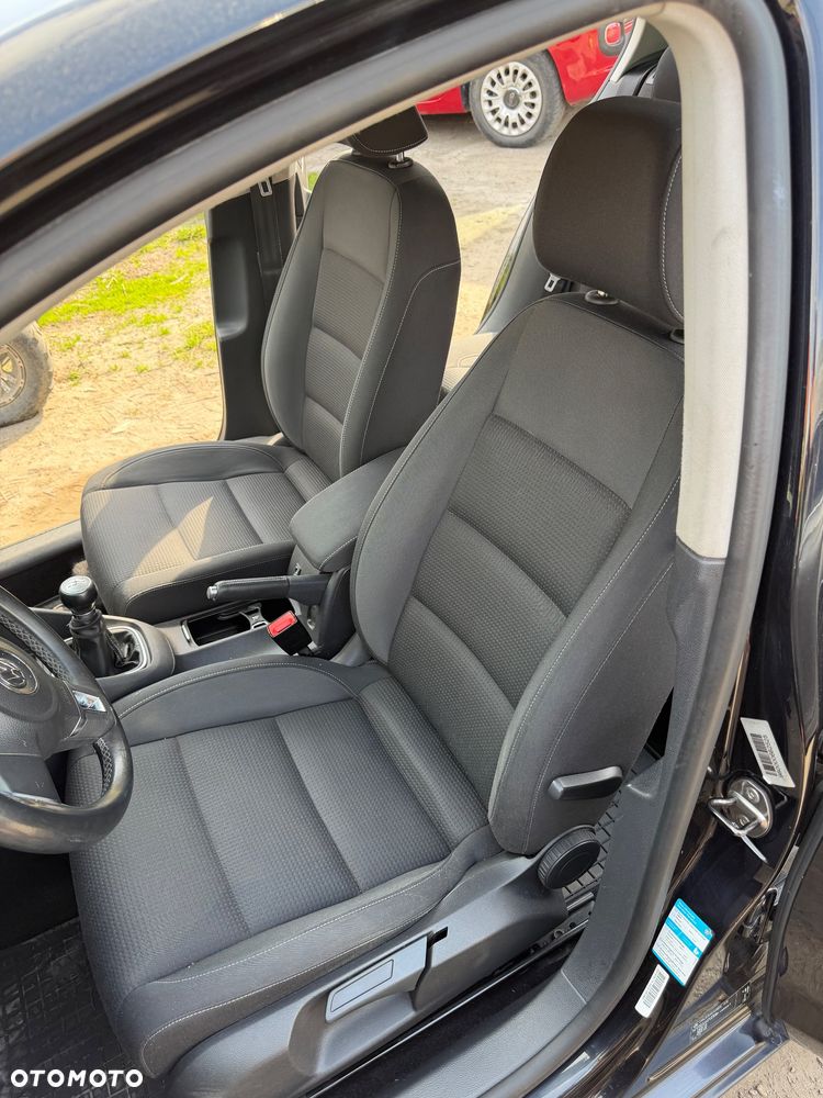 Volkswagen Golf 1.6 TDI Comfortline - 17