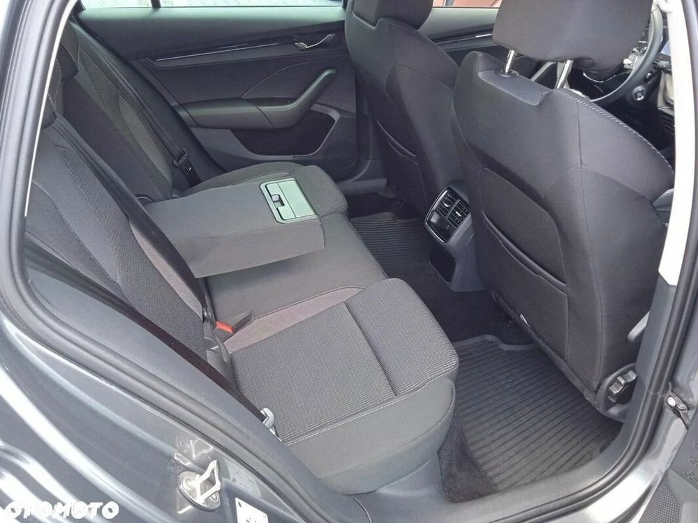 Skoda Octavia - 14