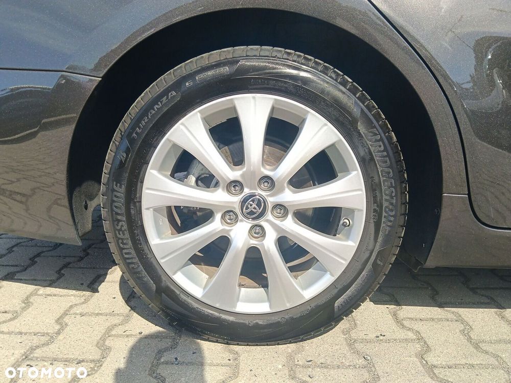 Toyota Camry 2.5 Hybrid Comfort CVT - 17