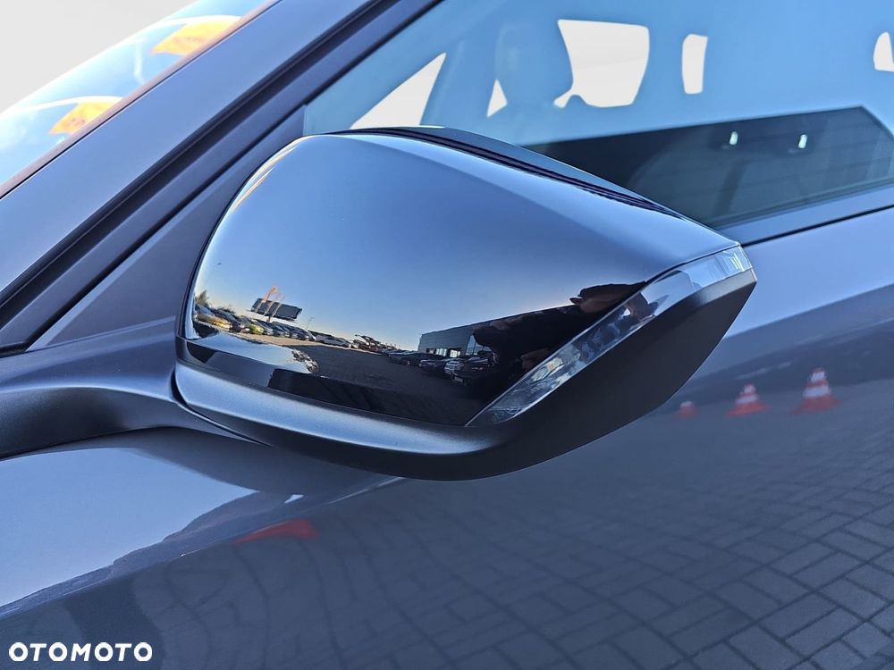 Peugeot 308 - 24