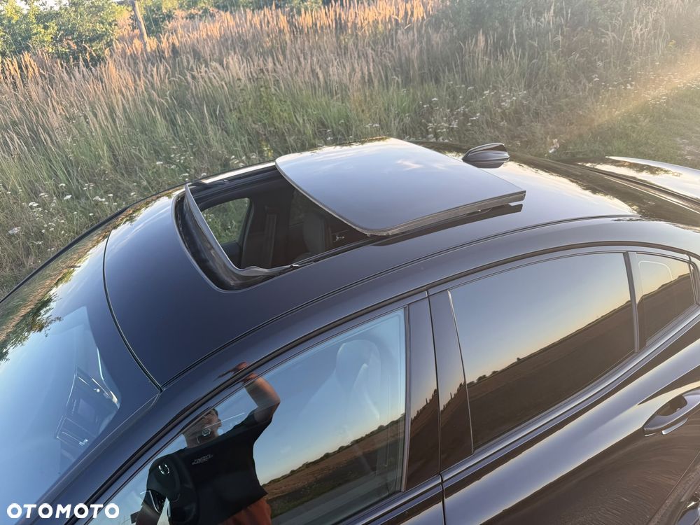Volvo S60 B5 B AWD Ultimate Dark - 29