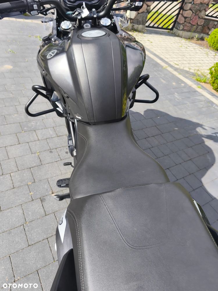 Benelli TRK 502 - 17