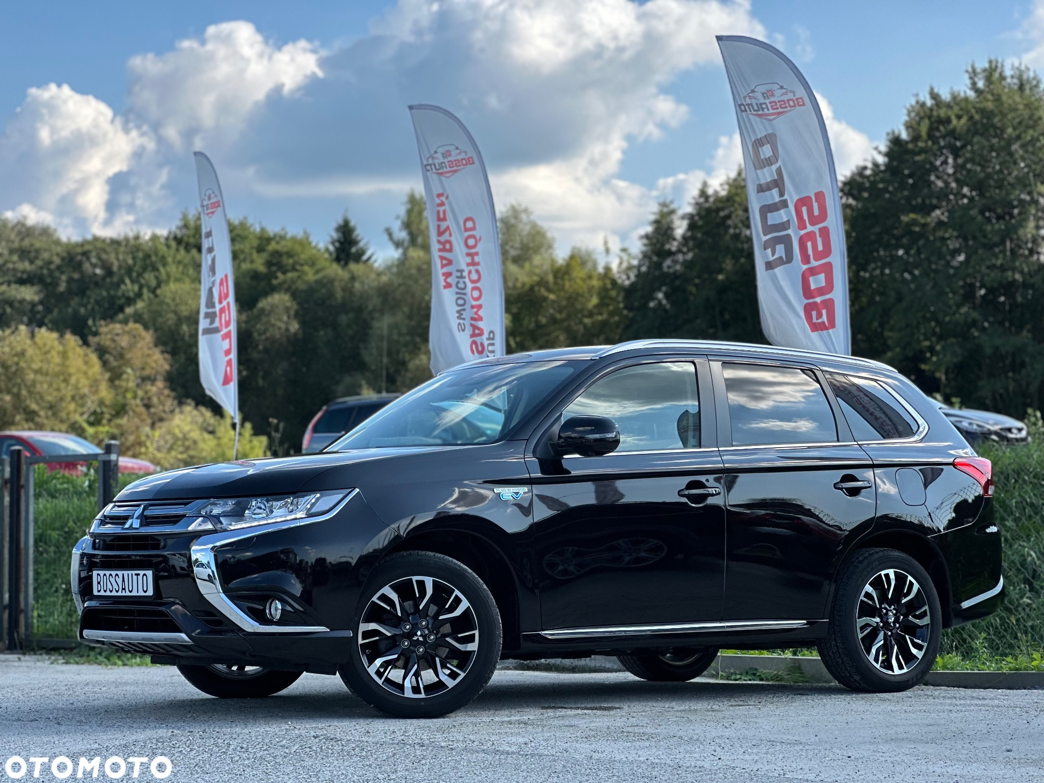 Mitsubishi Outlander 2.0 4WD Plug-In Hybrid Top - 12