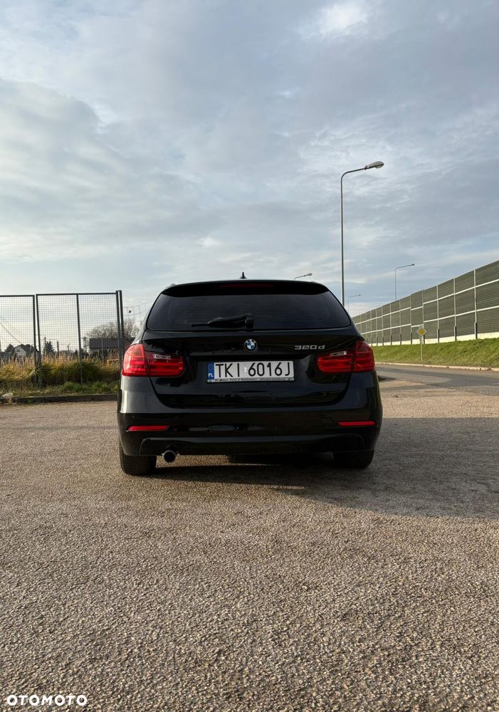 BMW Seria 3 320d - 9