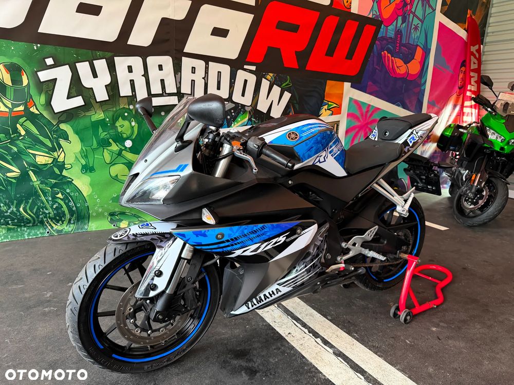 Yamaha YZF - 21
