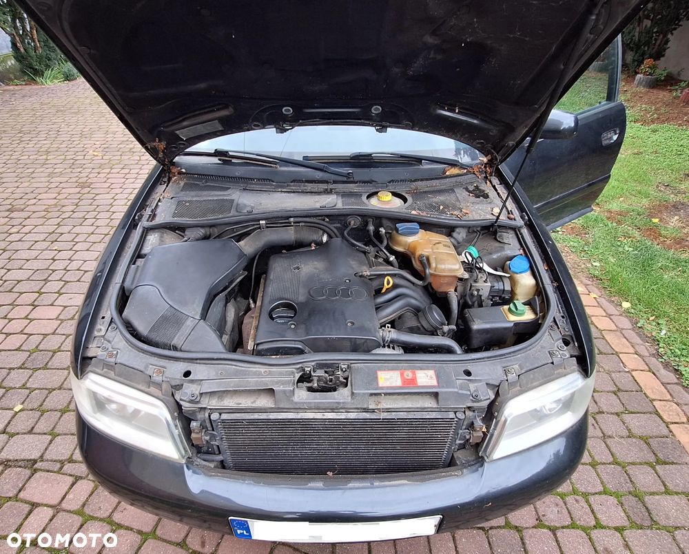 Audi A4 Limousine - 15