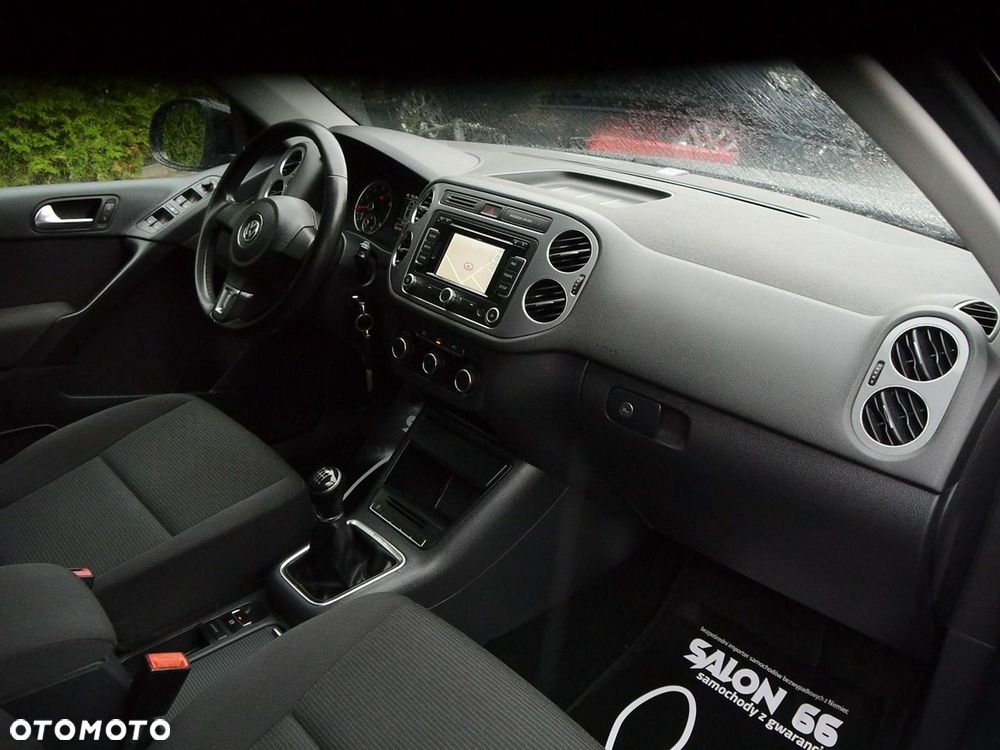 Volkswagen Tiguan 2.0 TSI 4Motion Track & Style - 25