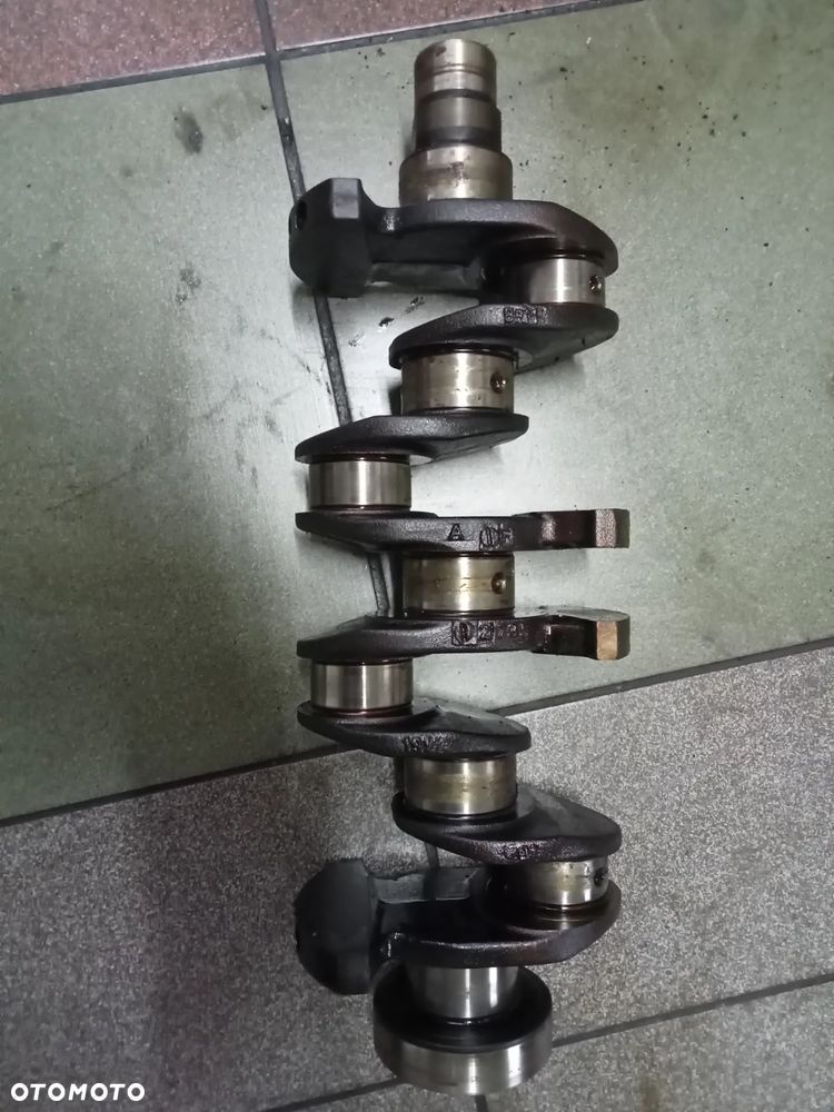 wał korowy clio 1.2 tce d4fh784