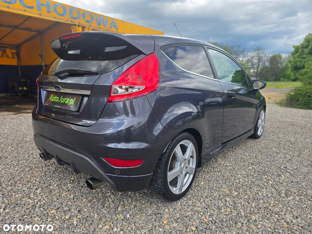 Ford Fiesta - 6