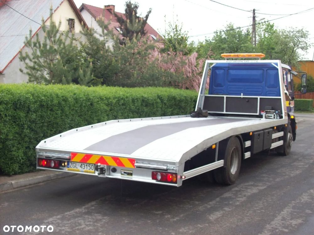 ATEGO najazd zabudowa pomoc drogowa KUNICE - 17