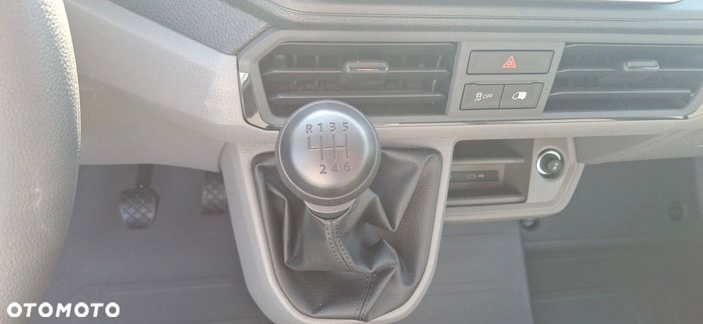 Volkswagen Crafter 2.0 TDI 177 KM Manual - 32