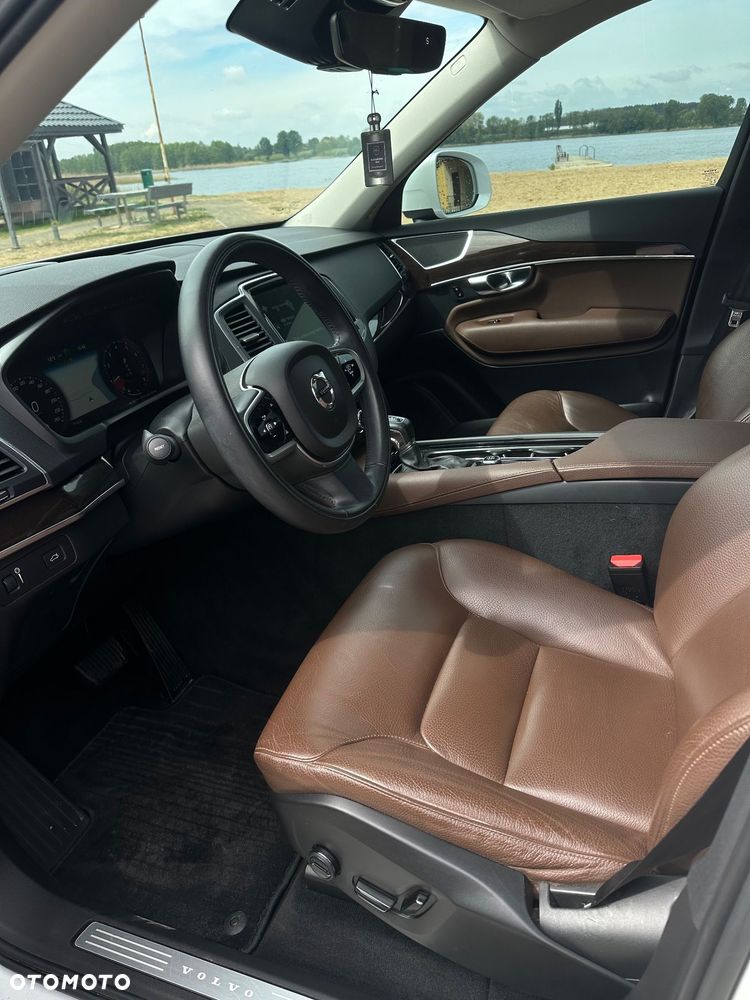 Volvo XC 90 T6 AWD Geartronic Momentum - 8