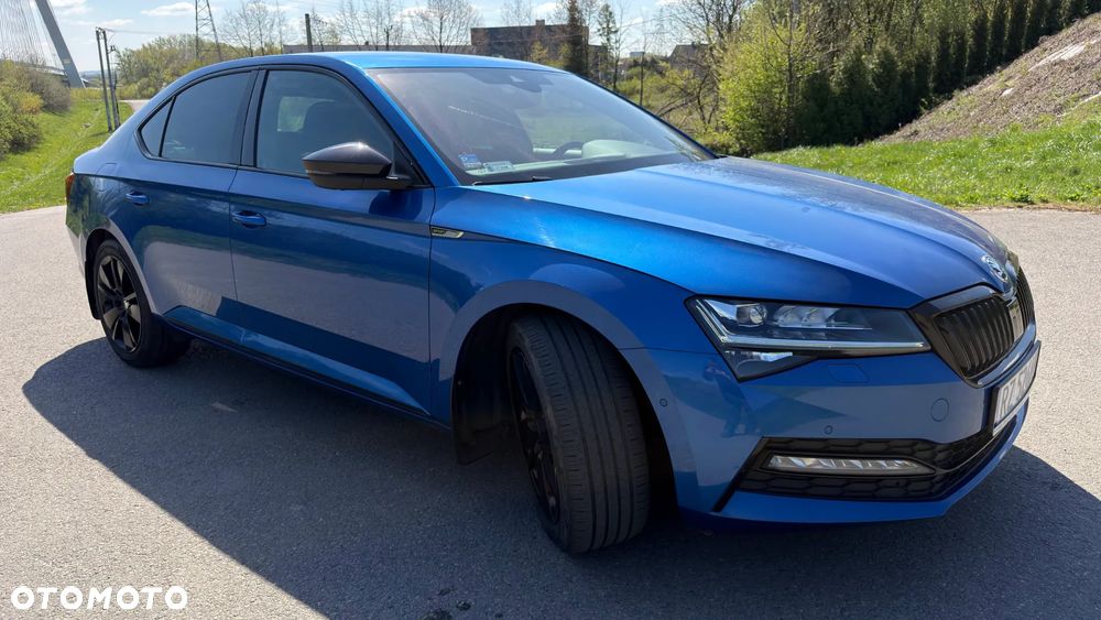 Skoda Superb 2.0 TDI SCR 4x4 Sportline DSG - 1