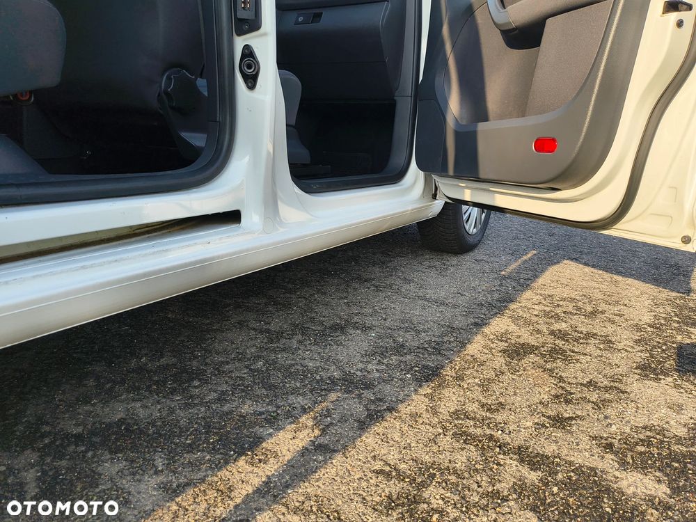 Volkswagen Caddy Comfortline 4Motion - 17