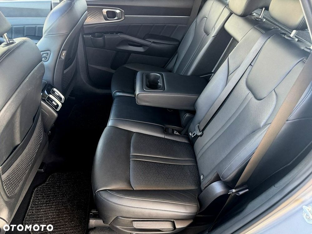 Kia Sorento - 21