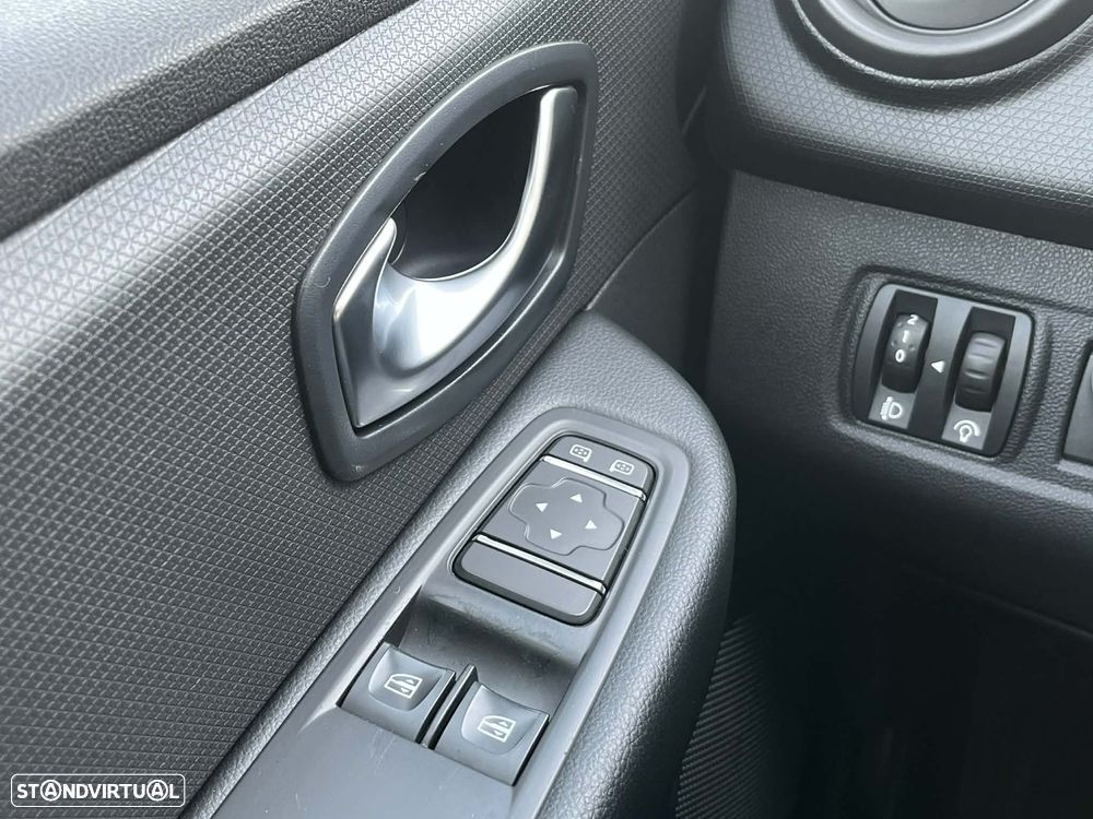 Renault Clio IV Van 1.5 dCi 75cv - 11