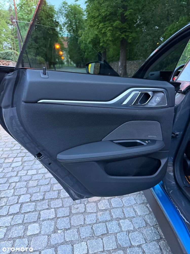 BMW i4 70.3kWh eDrive 35 - 27