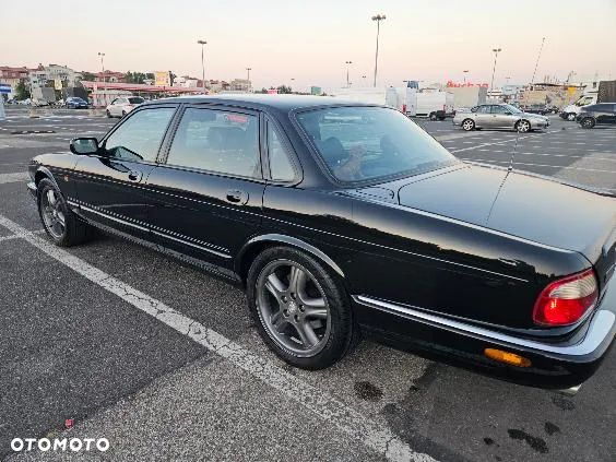 Jaguar XJR Standard - 5