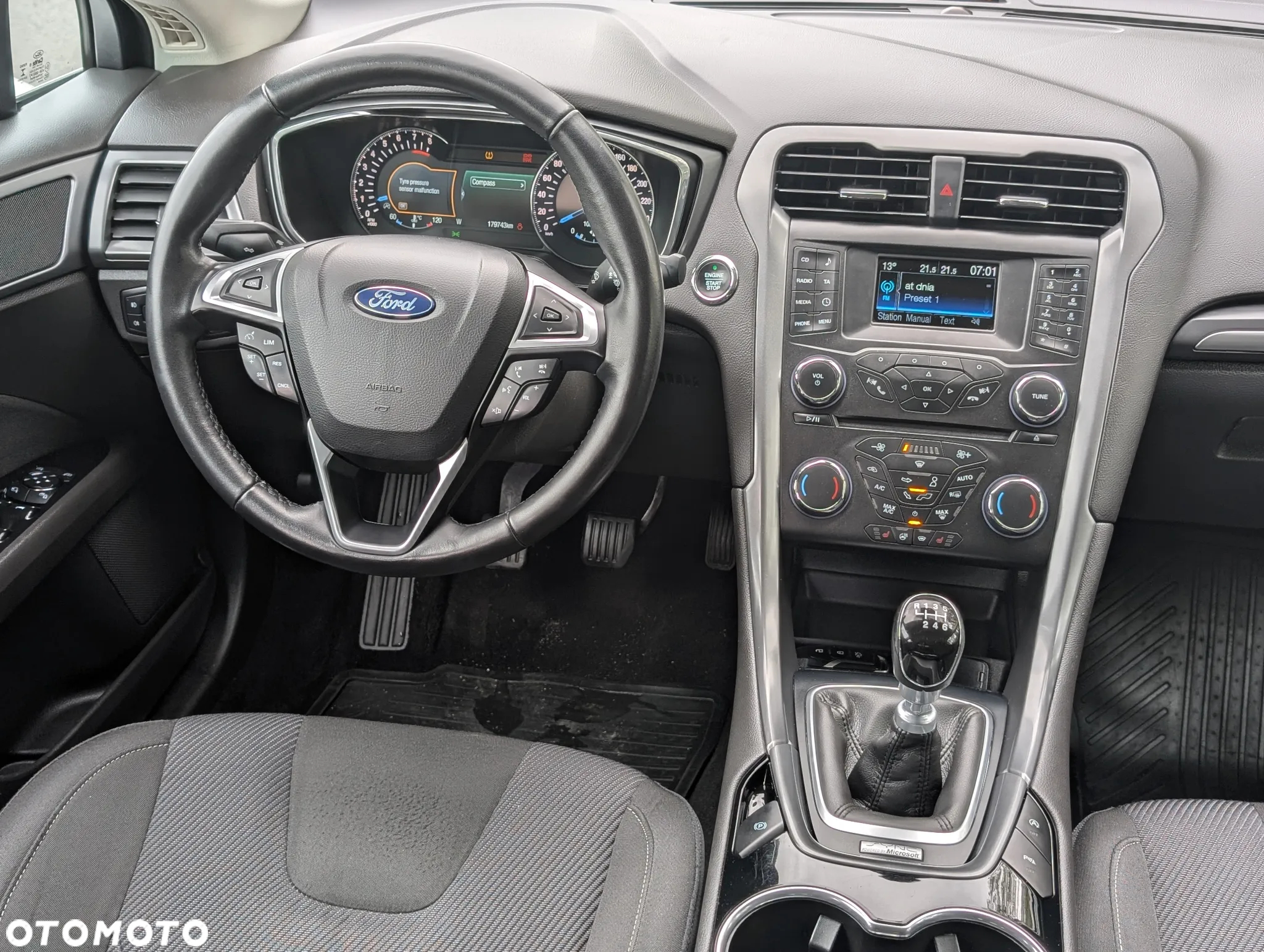 Ford Mondeo 1.5 EcoBoost Ambiente - 8