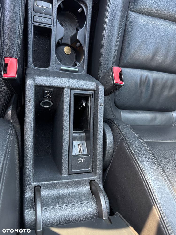 Volkswagen Tiguan - 19