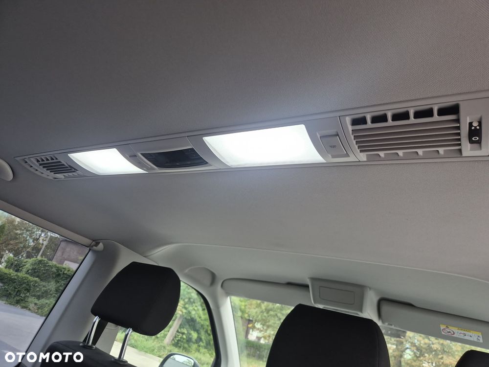 Volkswagen Caravelle 2.0 TDI L1 Highline 4Motion DSG - 3