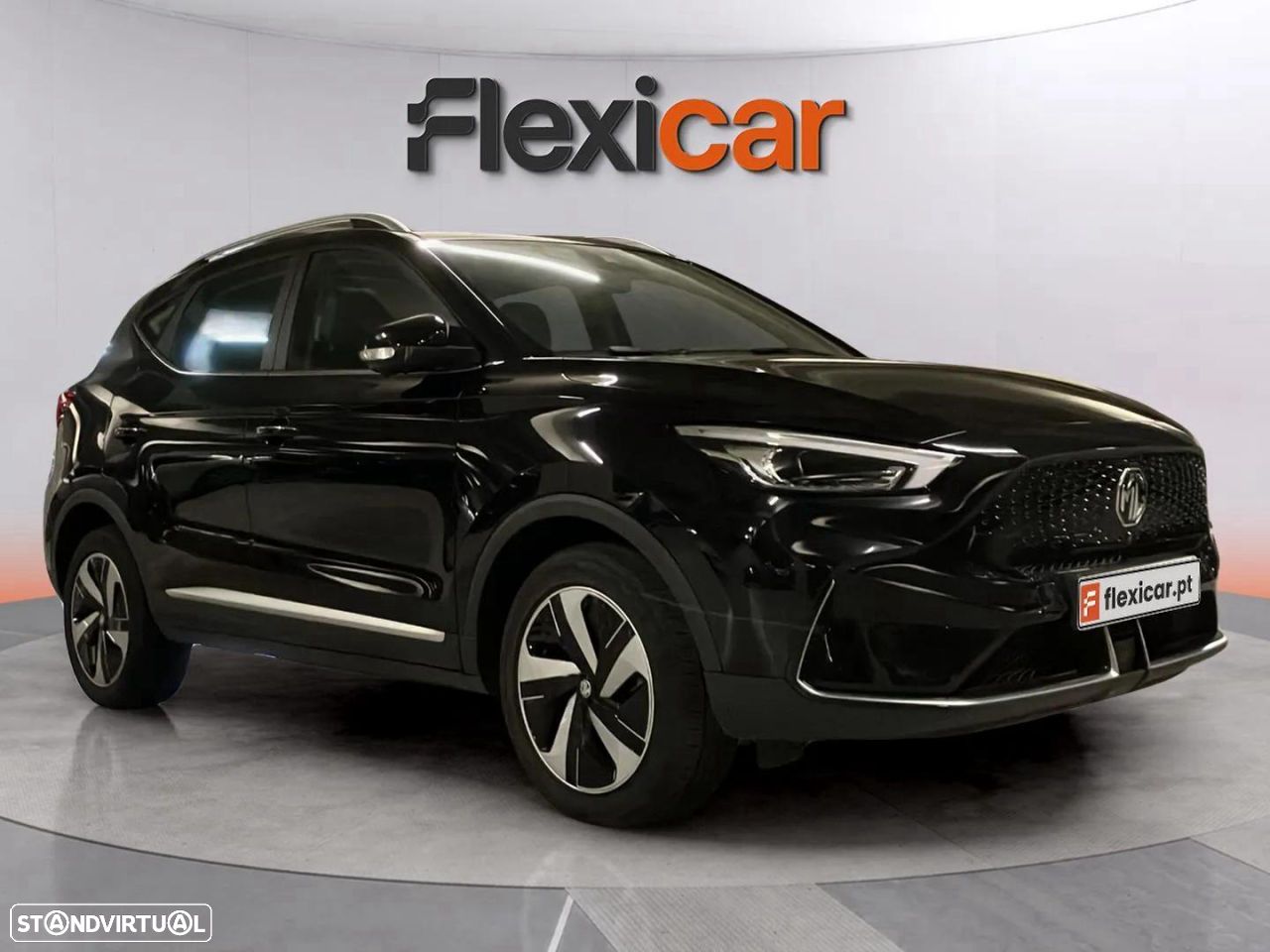 MG ZS EV 72.6 kWh Luxury OBC 11 kW - 1