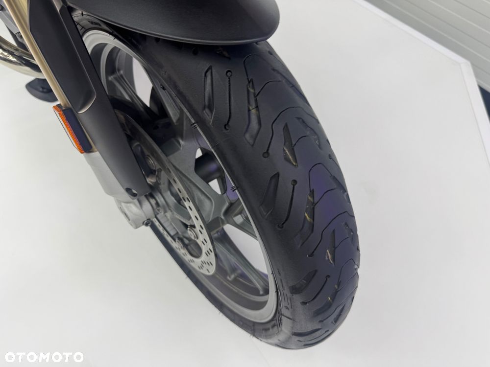 BMW GS - 9
