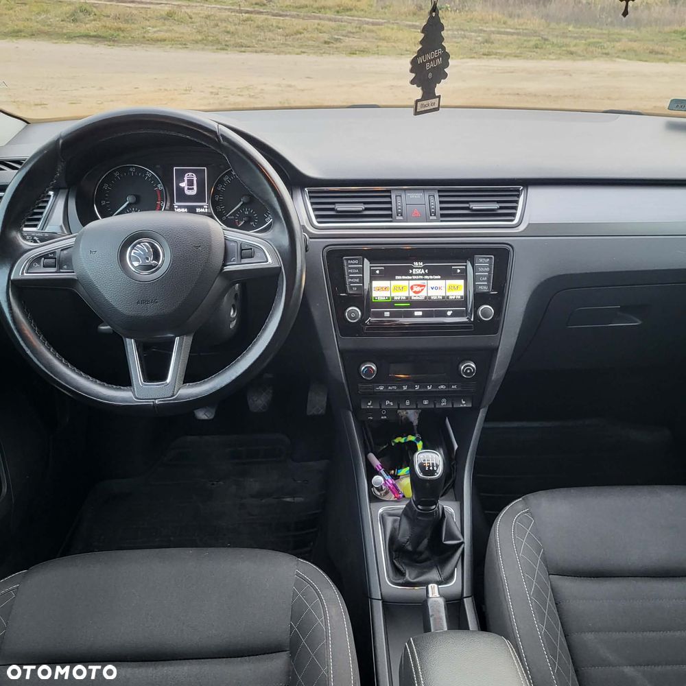 Skoda RAPID Spb 1.2 TSI Style - 12