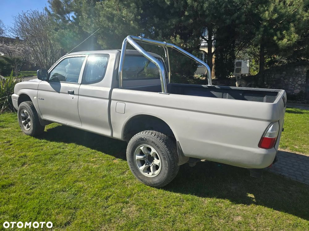 Mitsubishi L200 - 2