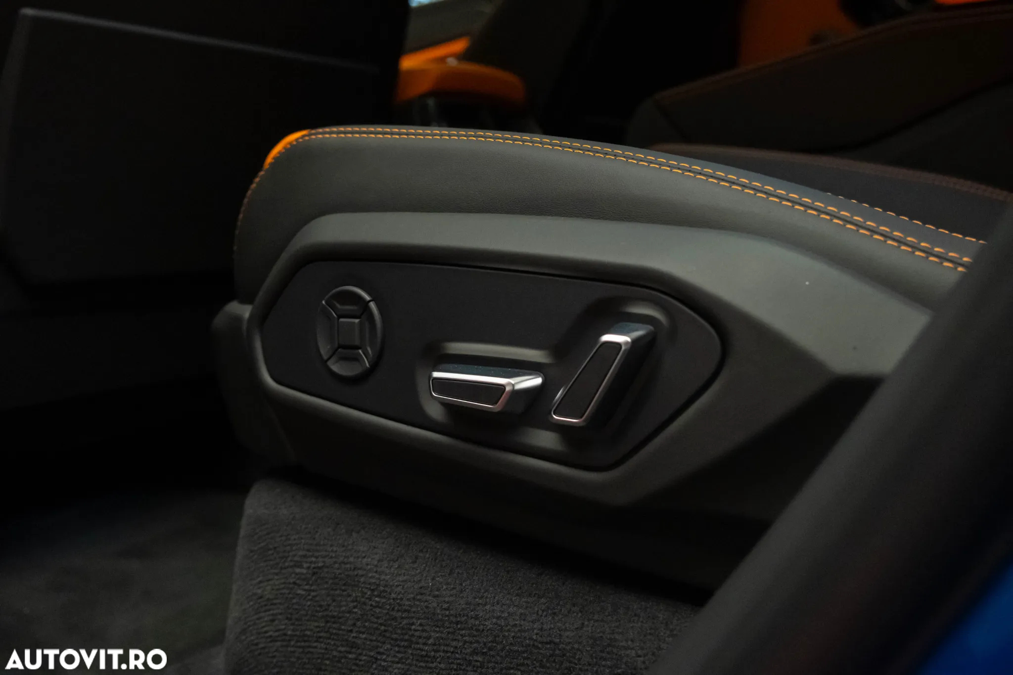 Lamborghini URUS - 26