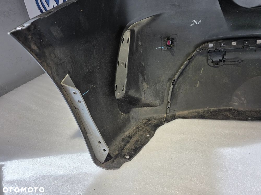 BMW 1 F40 19- M-PAKIET ZDERZAK TYLNY TYLNI TYŁ NA 4xPDC KOLOR CZARNY METALIK NR 51128070949 + 51128070950 NR AUKCJI NZ1935 - 24