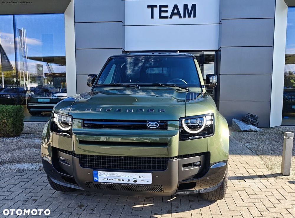 Land Rover Defender 2025 photo 4