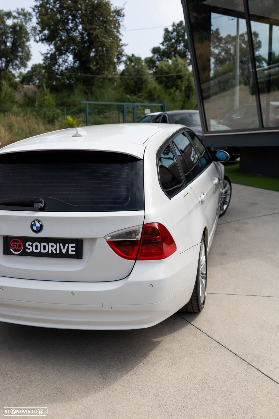 BMW 318 d Touring Navigation Sport - 41