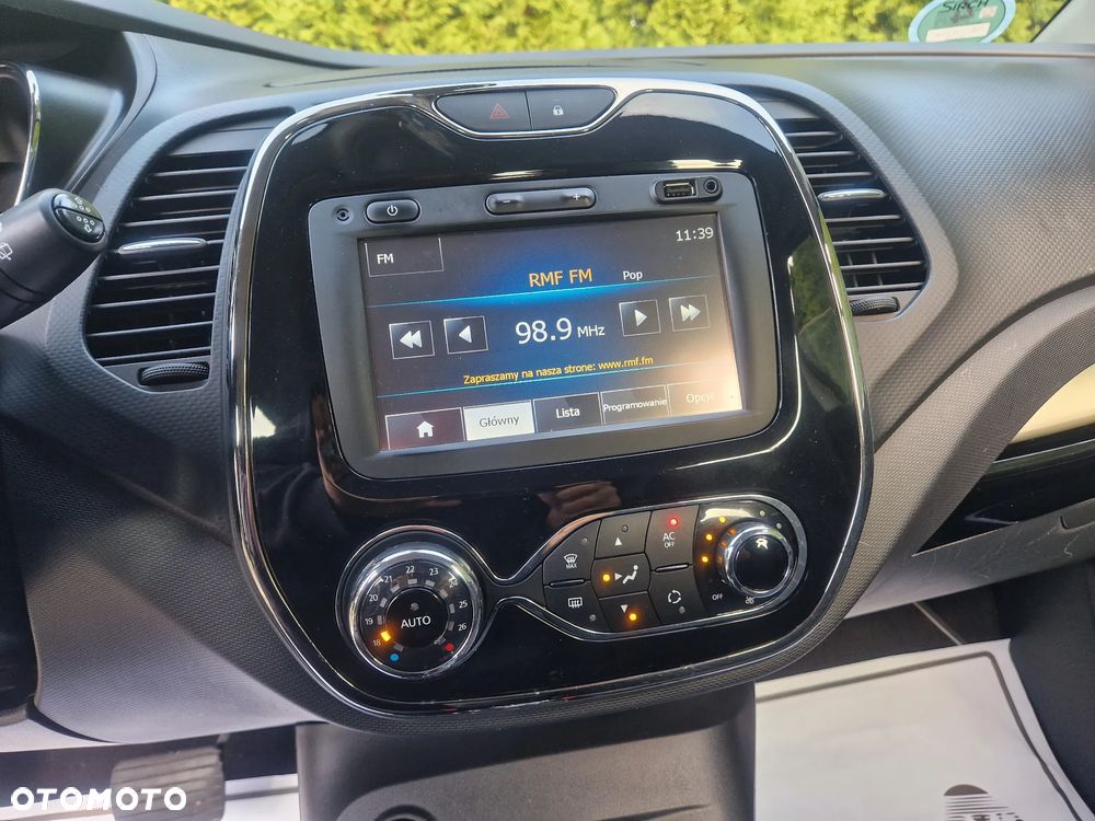 Renault Captur - 16