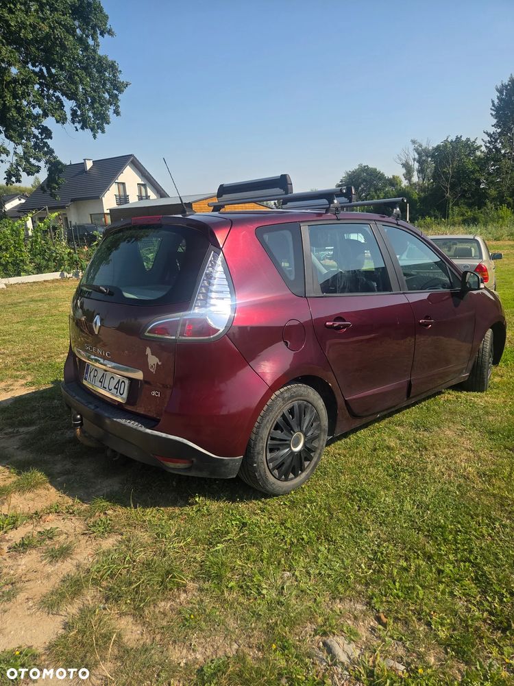 Renault Scenic 1.5 dCi Emotion - 4