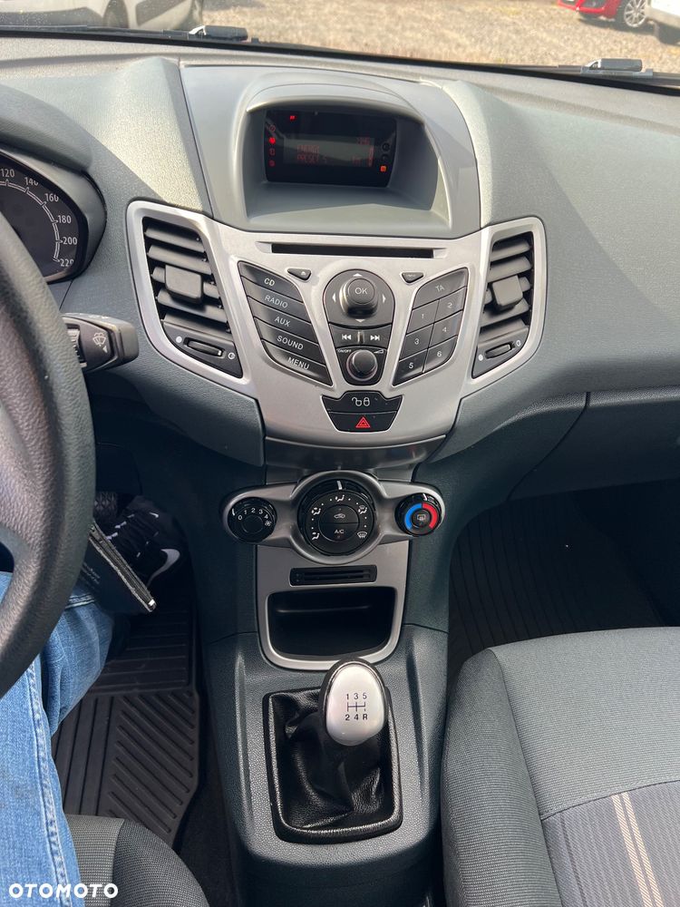 Hyundai i10 - 20