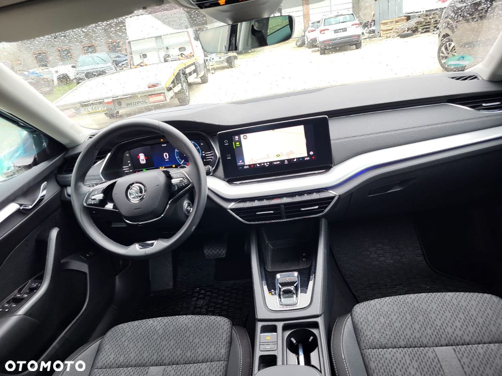 Skoda Octavia 2.0 TDI DSG Exclusive Plus - 19