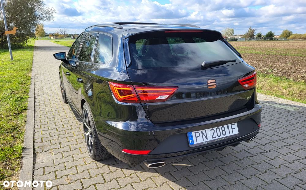 Seat Leon ST 2.0 TSI Start&Stop 4Drive DSG Cupra 300 - 4